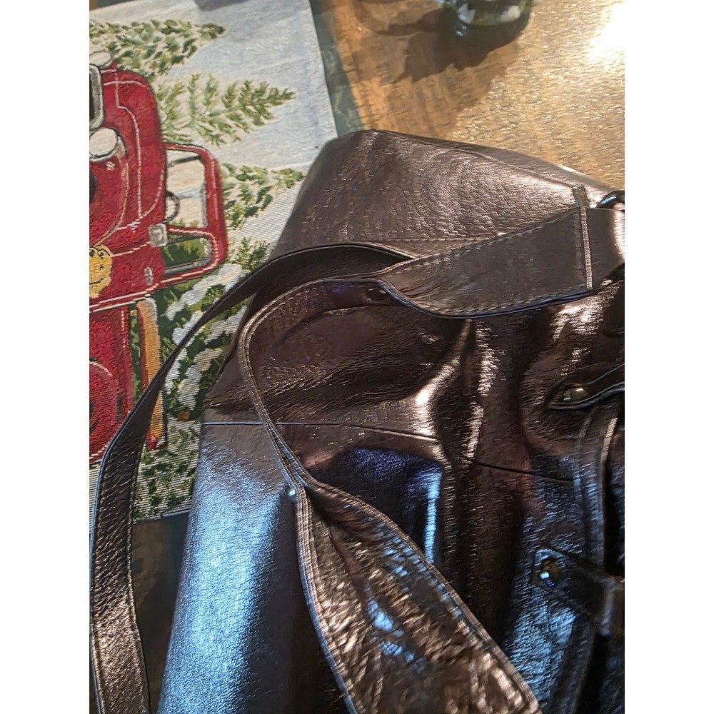 Elliott Lucca Estella Graphite Metallic Leather Hobo Shoulder Bag - Picture 11 of 12